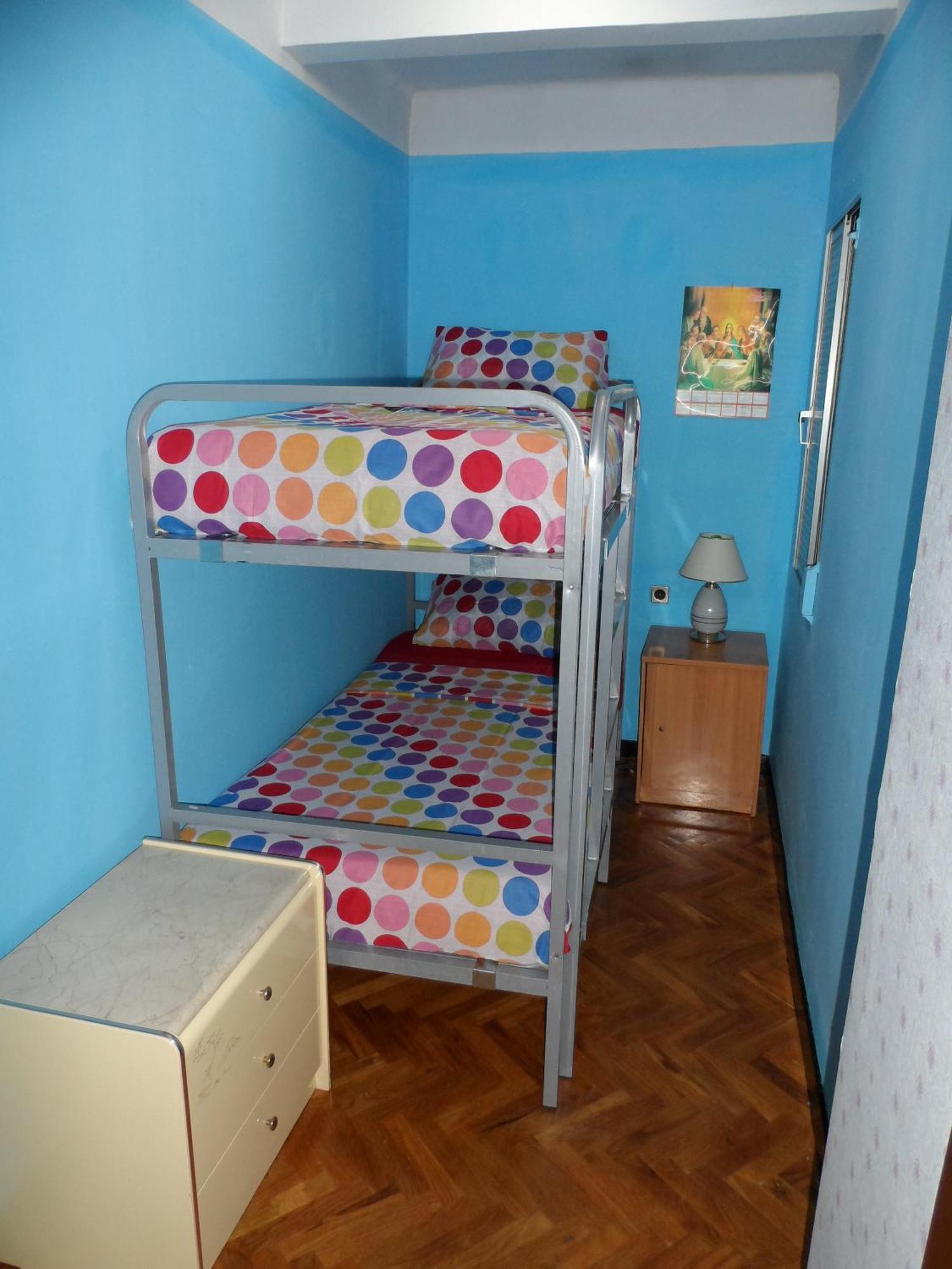 Cheap Booking Rooms L'Hospitalet de Llobregat Oda fotoğraf