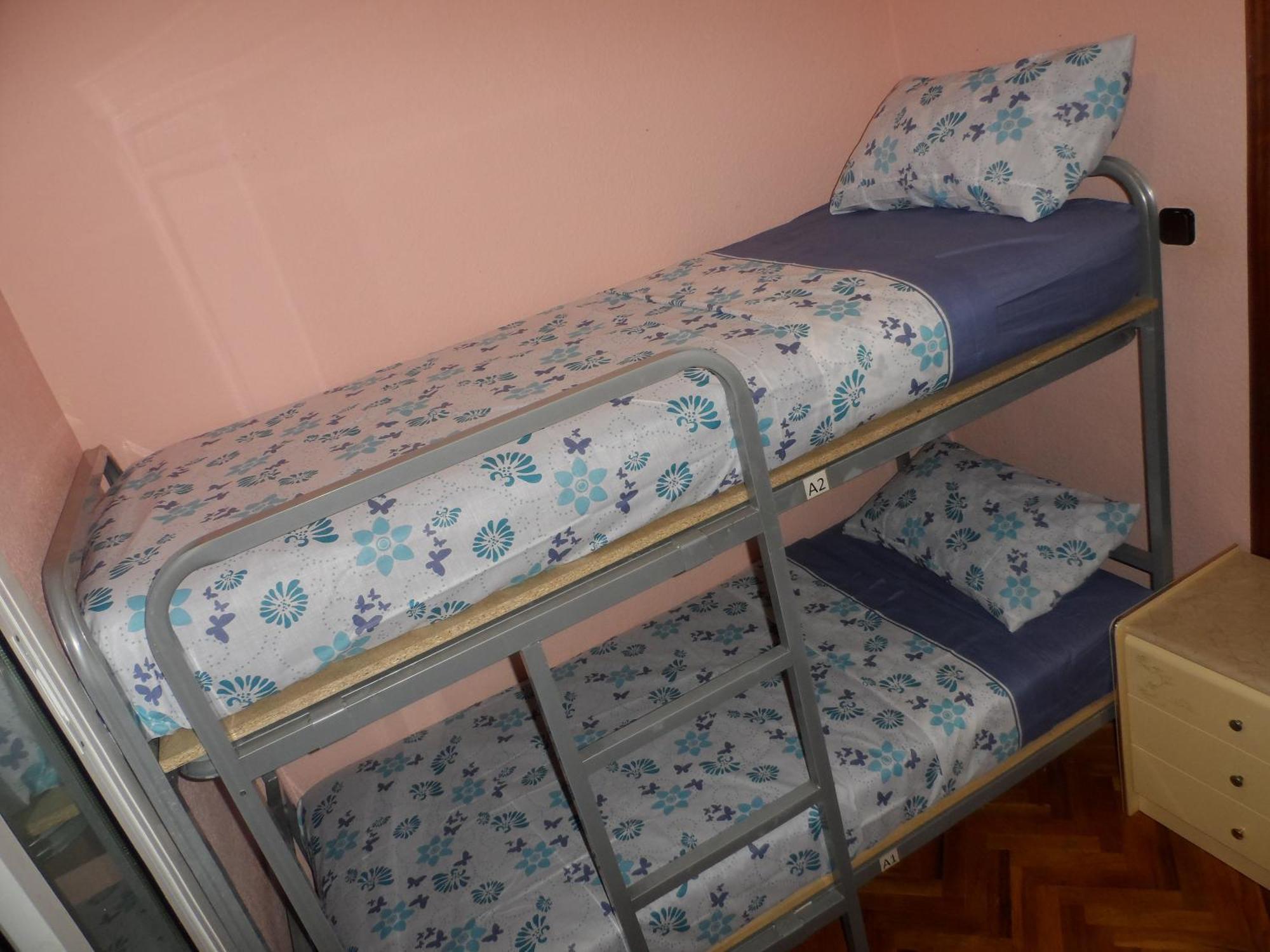 Cheap Booking Rooms L'Hospitalet de Llobregat Oda fotoğraf
